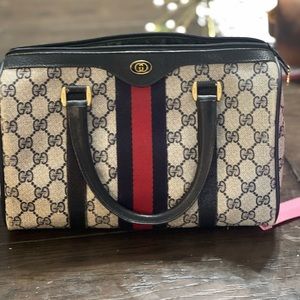 Gucci vintage blue boston bag